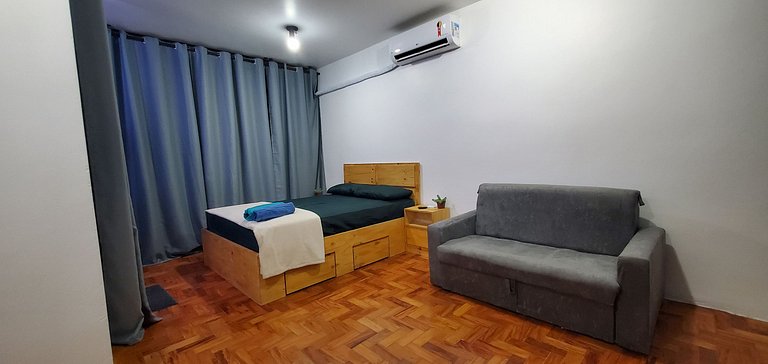 2911 - Mirante Studios - Banheiro com vista pra cidade, cozi