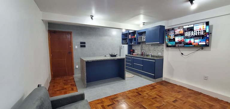 2911 - Mirante Studios - Banheiro com vista pra cidade, cozi