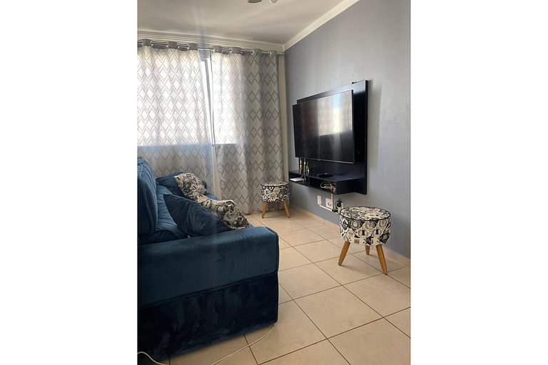 Apartamento - Dois Dormitórios - Todo Equipado